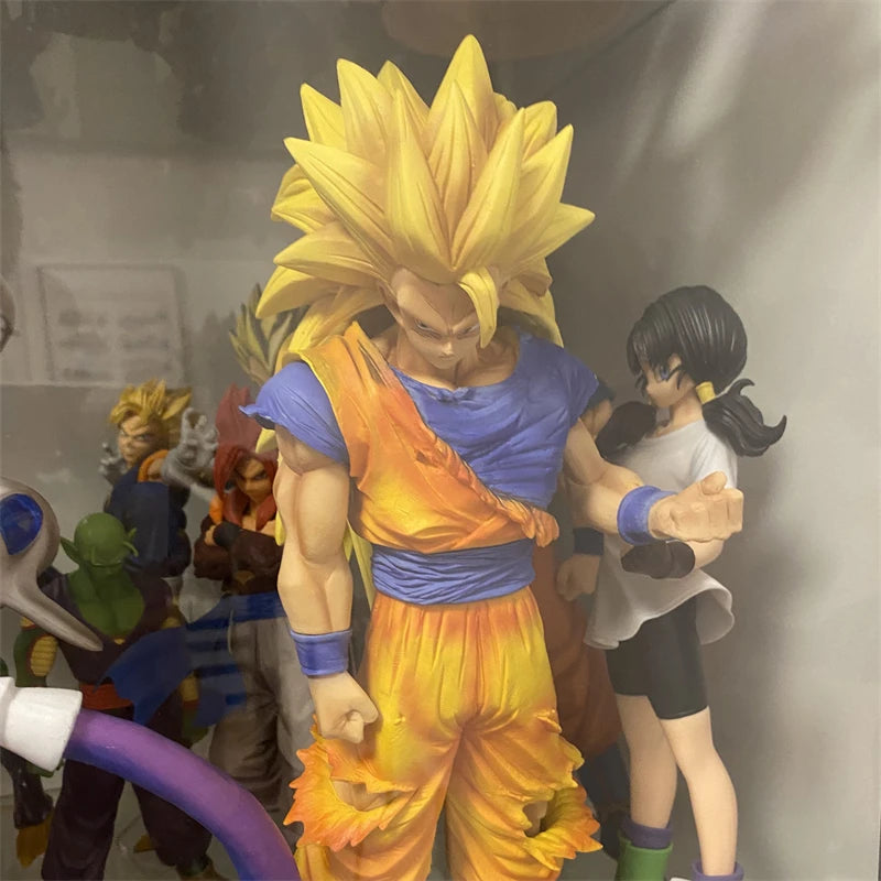 Action Figure Goku Super Saiyan 3 - Dragon Ball Z - Banda