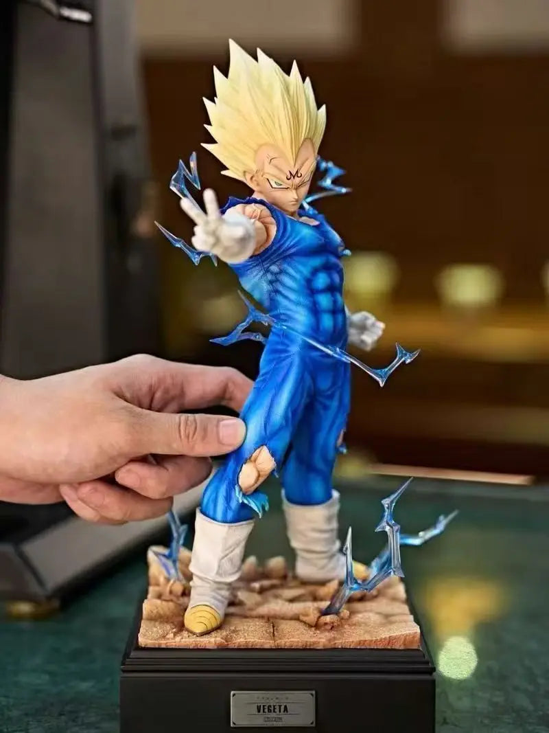 Action Figure Dragon Ball Vegeta Demonizado 30cm