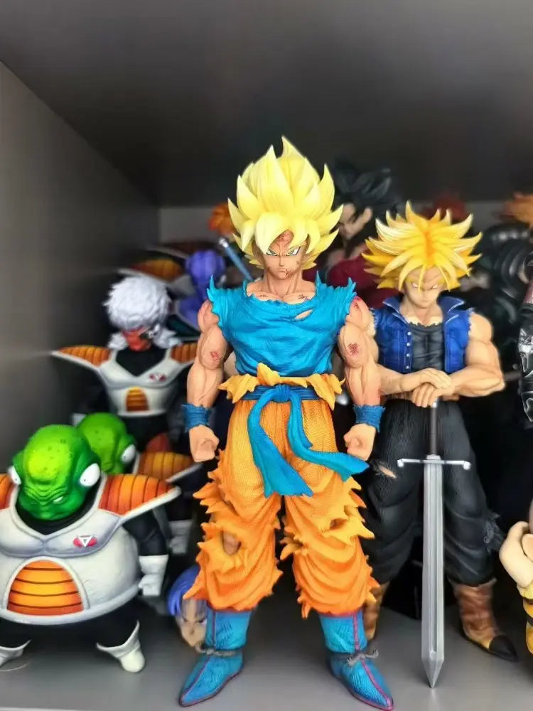 Action Figure Goku Super Saiyajin – Dragon Ball