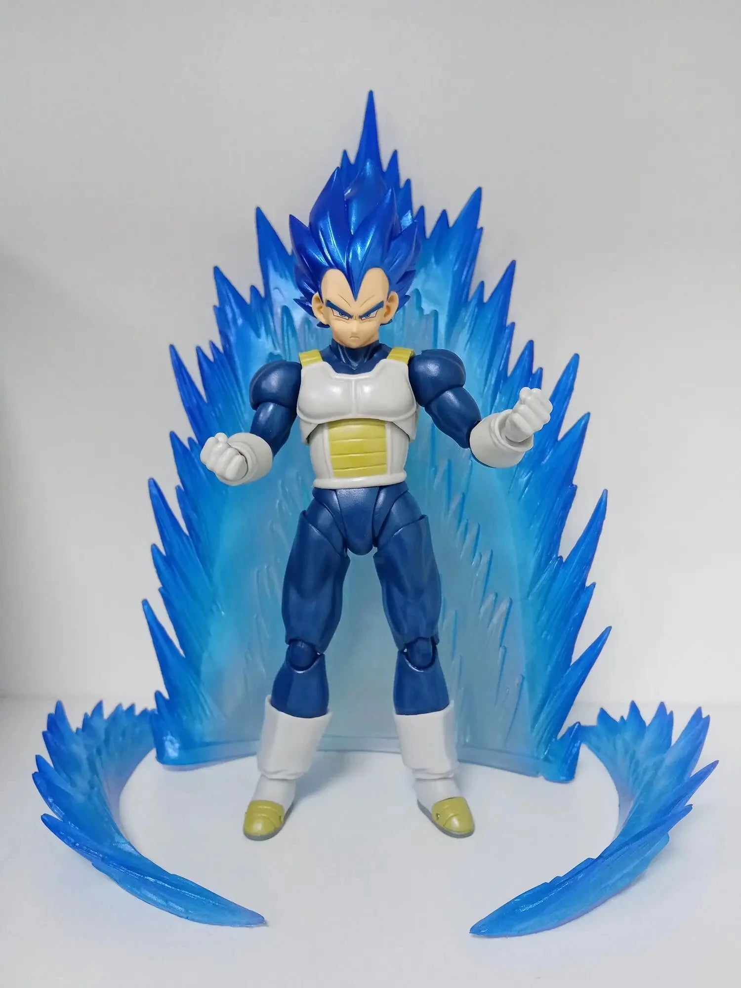Action Figure Vegeta Super Saiyan – Deep Blue