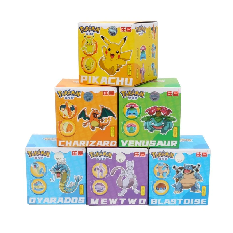 Action Figures Pokémon - Pokébola com Pikachu, Gengar, Dragonite e mais