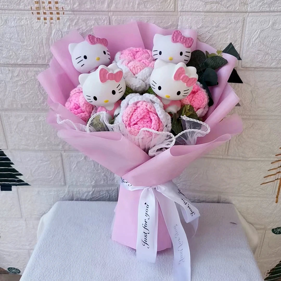 Buquê de Pelúcia Hello Kitty com Rosas de Sabão