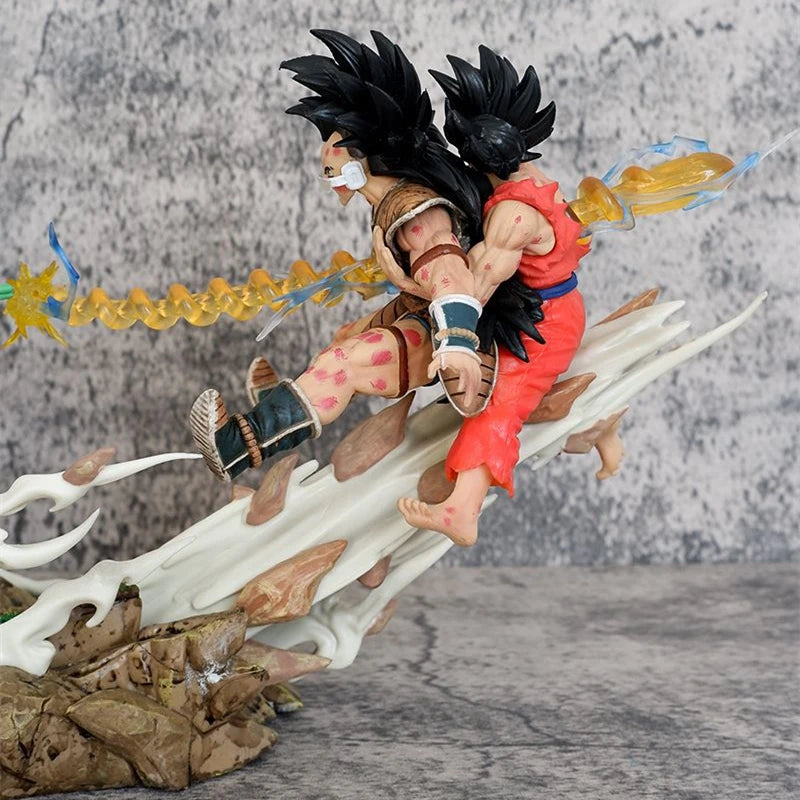 Estátua Dragon Ball Z – Goku Super Saiyajin vs Piccolo & Raditz | Diorama PVC 20cm