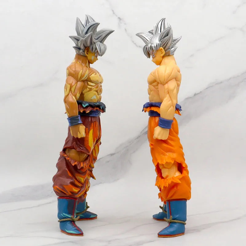 Action Figure Goku Ultra Instinct 2 - Dragon Ball Z - Bandai