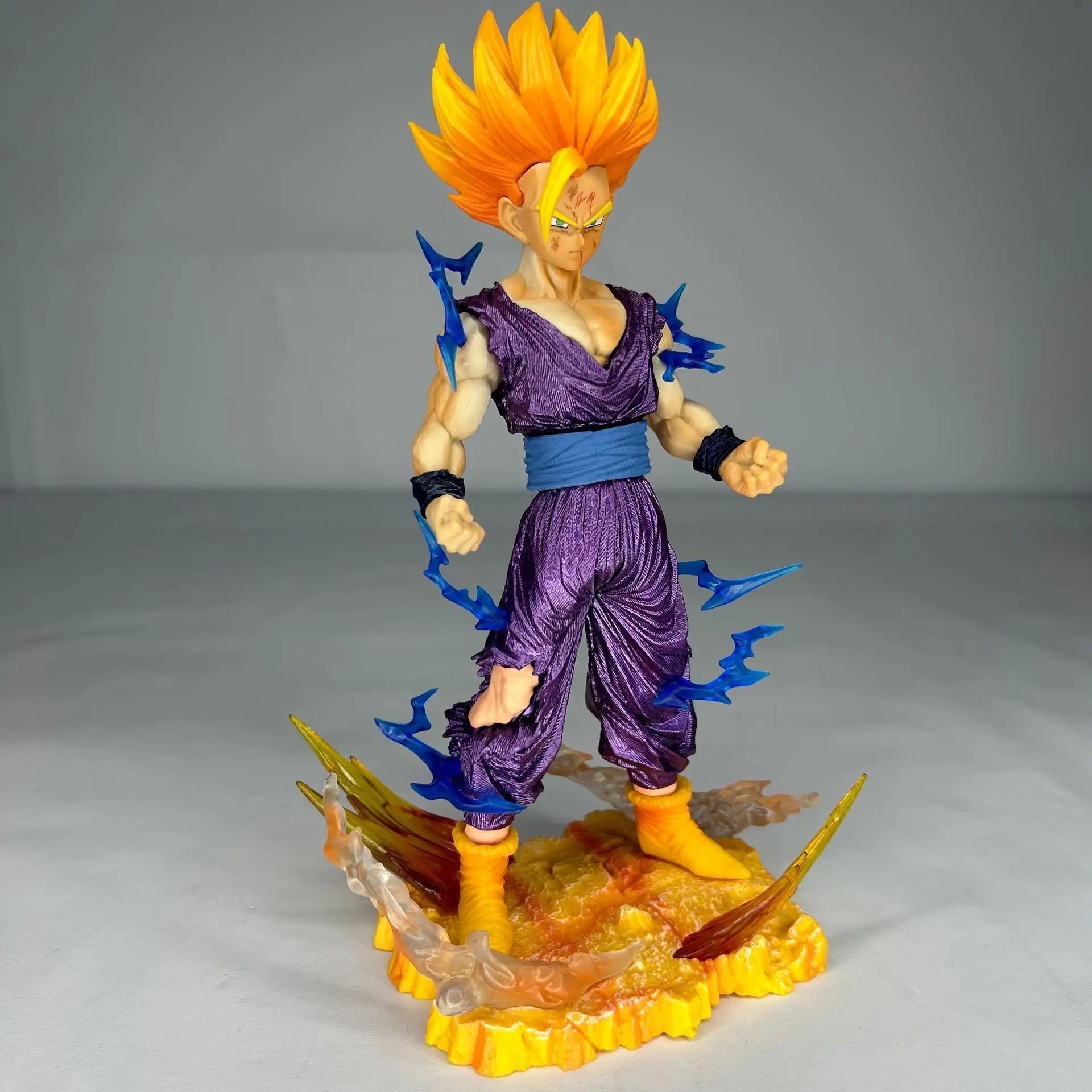 Action Figure Son Gohan Super Saiyan 2 - Cell Games - Dragon Ball Z - Bandai
