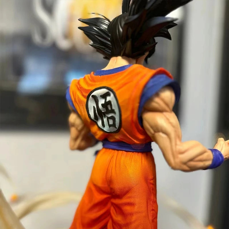 Figura Dragon Ball Z – Goku Kaioken | 29cm