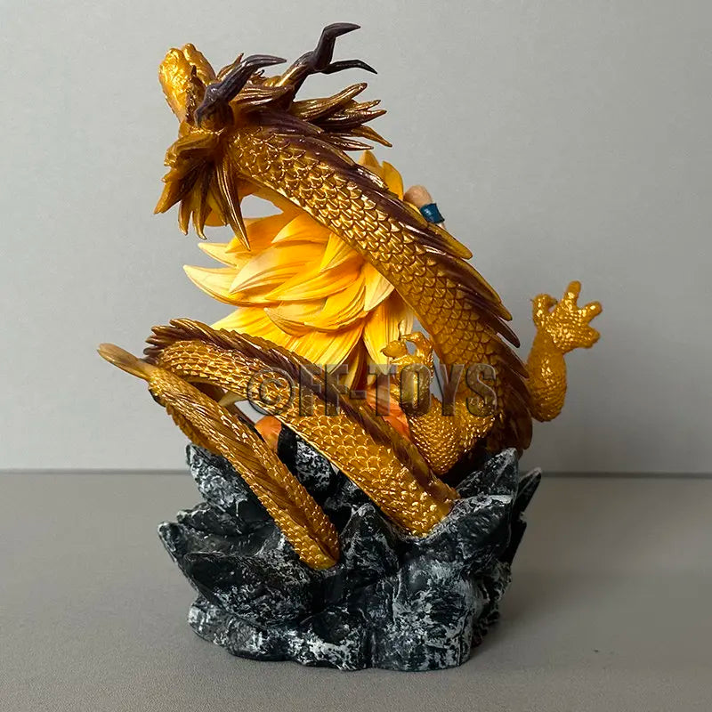 Action Figure Goku Super Saiyan 3 - Dragon Fist Explosion - Dragon Ball Z - Bandai