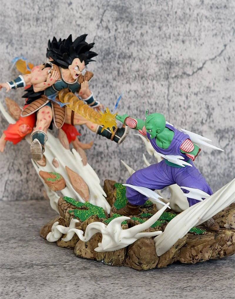 Estátua Dragon Ball Z – Goku Super Saiyajin vs Piccolo & Raditz | Diorama PVC 20cm