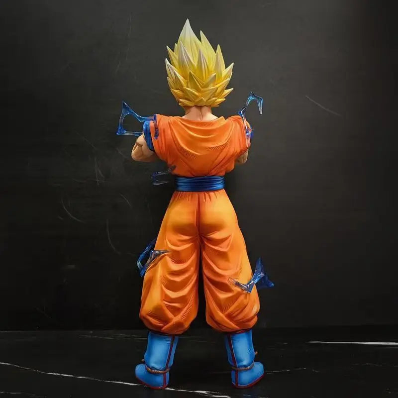 Action Figure Dragon Ball Z Goku Super Saiyajin 2 30cm
