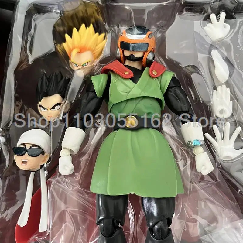 Action Figure Masked Saiyan Gohan - Master Stars Piece - Dragon Ball Z - Bandai