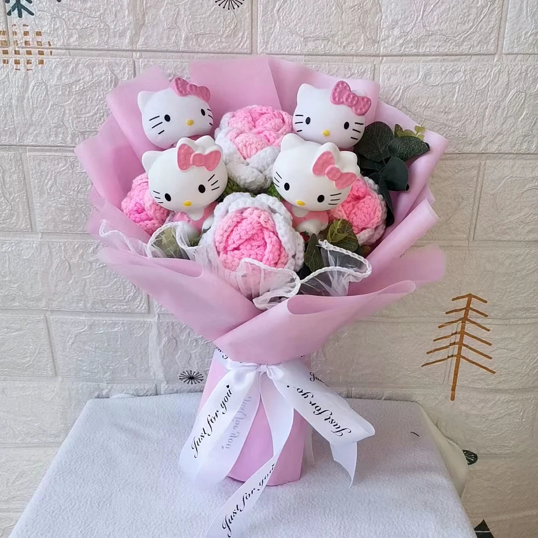 Buquê de Pelúcia Hello Kitty com Rosas de Sabão