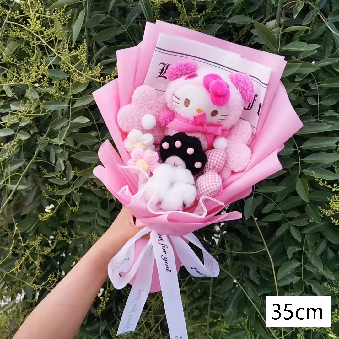 Buquê de Pelúcia Hello Kitty com Rosas de Sabão