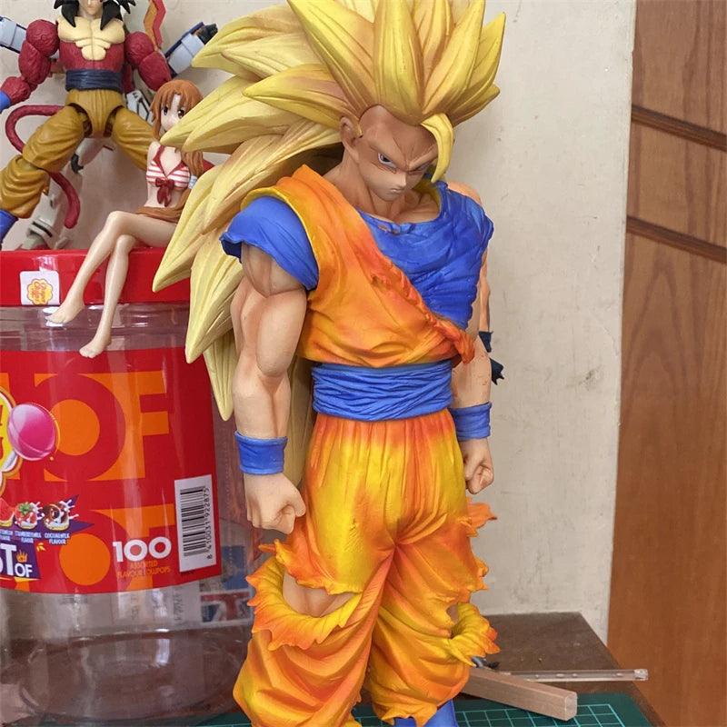 Action Figure Goku Super Saiyan 3 - Dragon Ball Z - Banda