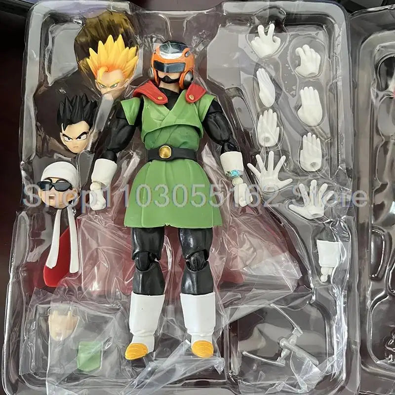 Action Figure Masked Saiyan Gohan - Master Stars Piece - Dragon Ball Z - Bandai