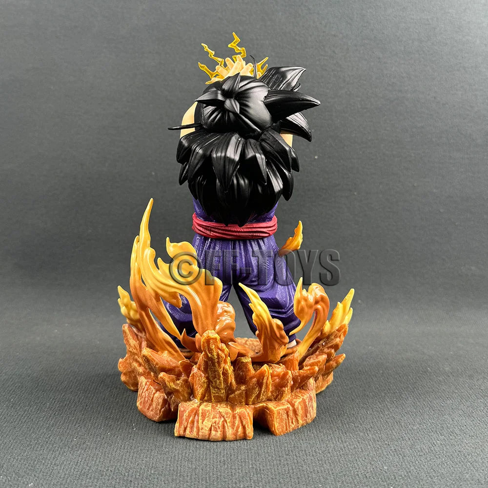 Action Figure Kid Gohan - Angry Gohan - Dragon Ball Z - Bandai