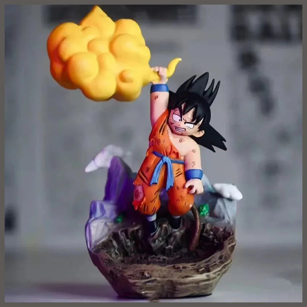 Action Figure Dragon Ball Goku e Nuvem