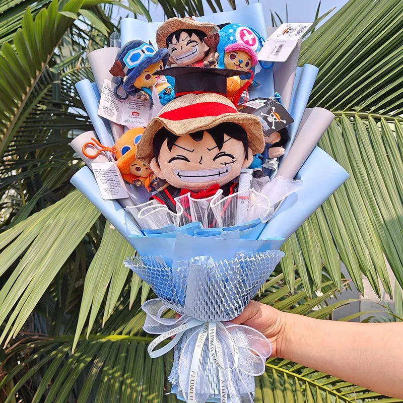 Buquê de Pelúcia One Piece | Luffy com Chapéu de Formatura