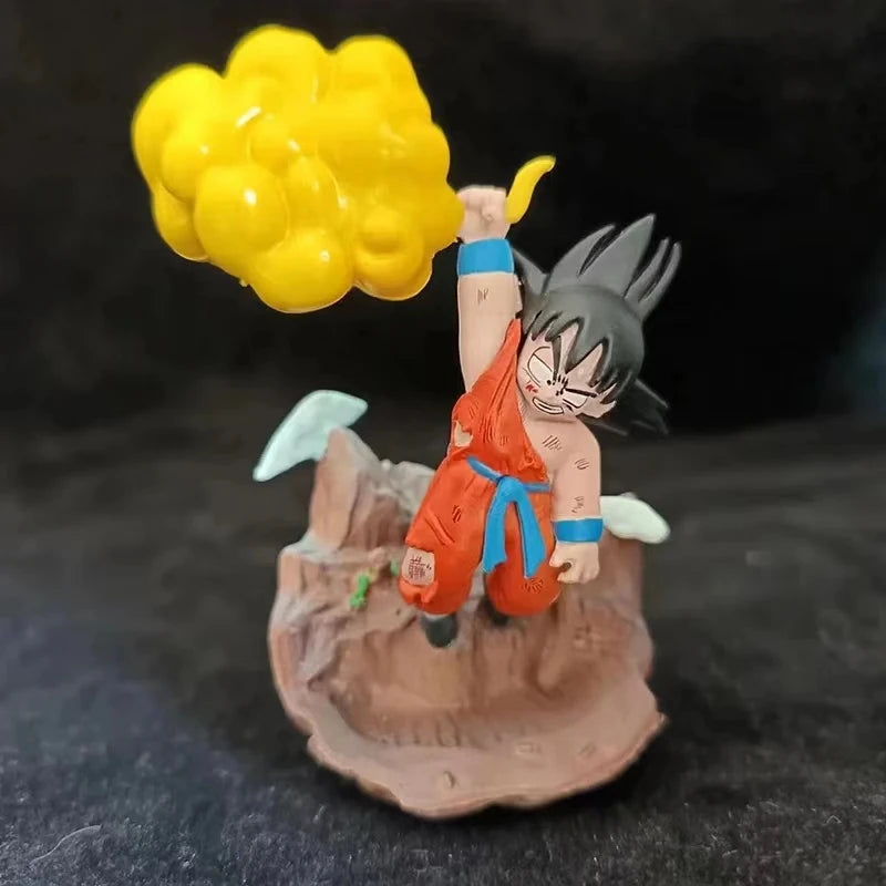 Action Figure Dragon Ball Goku e Nuvem